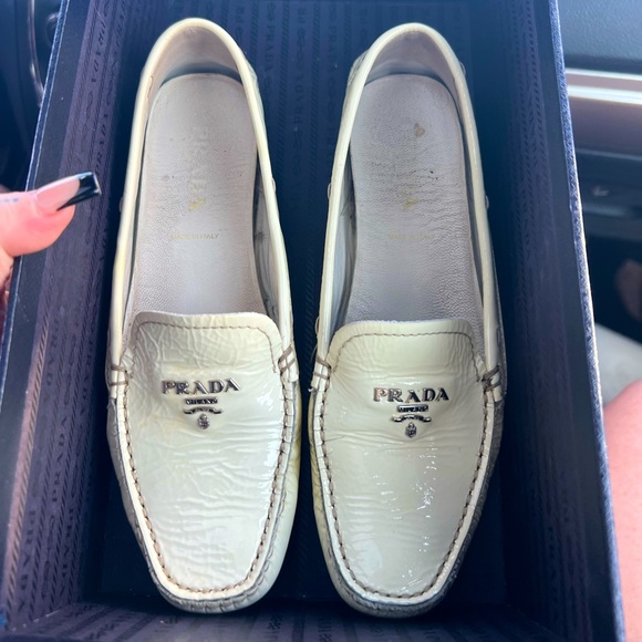 VINTAGE PRADA LOAFERS - Picture 1 of 6